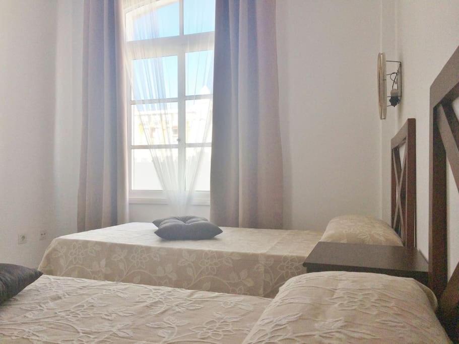 Lovely Villa - Pool Front, Private Roof Terrace, Wifi Fiber Optic Corralejo Exterior photo